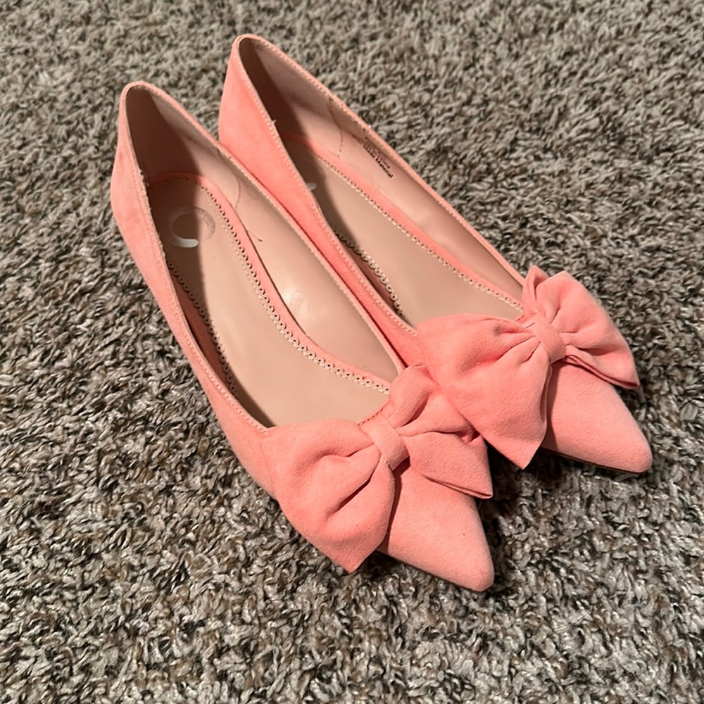 Journee Collection Kitten Heels size 8.5